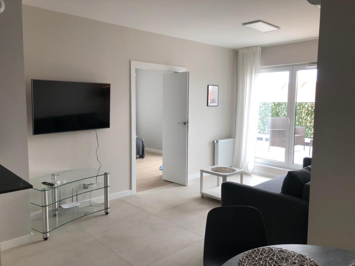 Apartament De Lux Apart 45 Grabiszynska Wroclaw Bagian luar foto